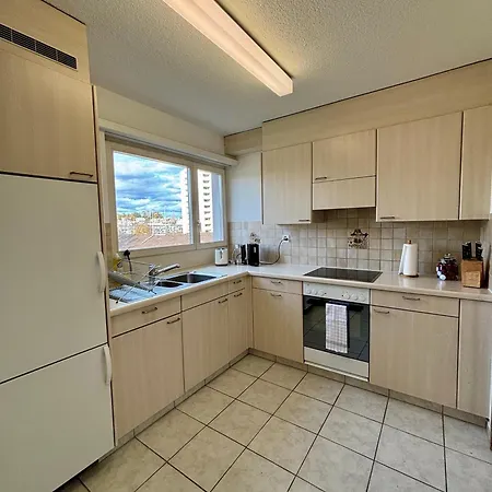 Apartament Simple And Warm On Koeschenruetistrasse Zurych