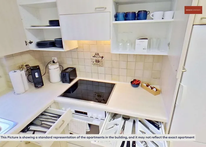 Simple And Warm On Koeschenruetistrasse